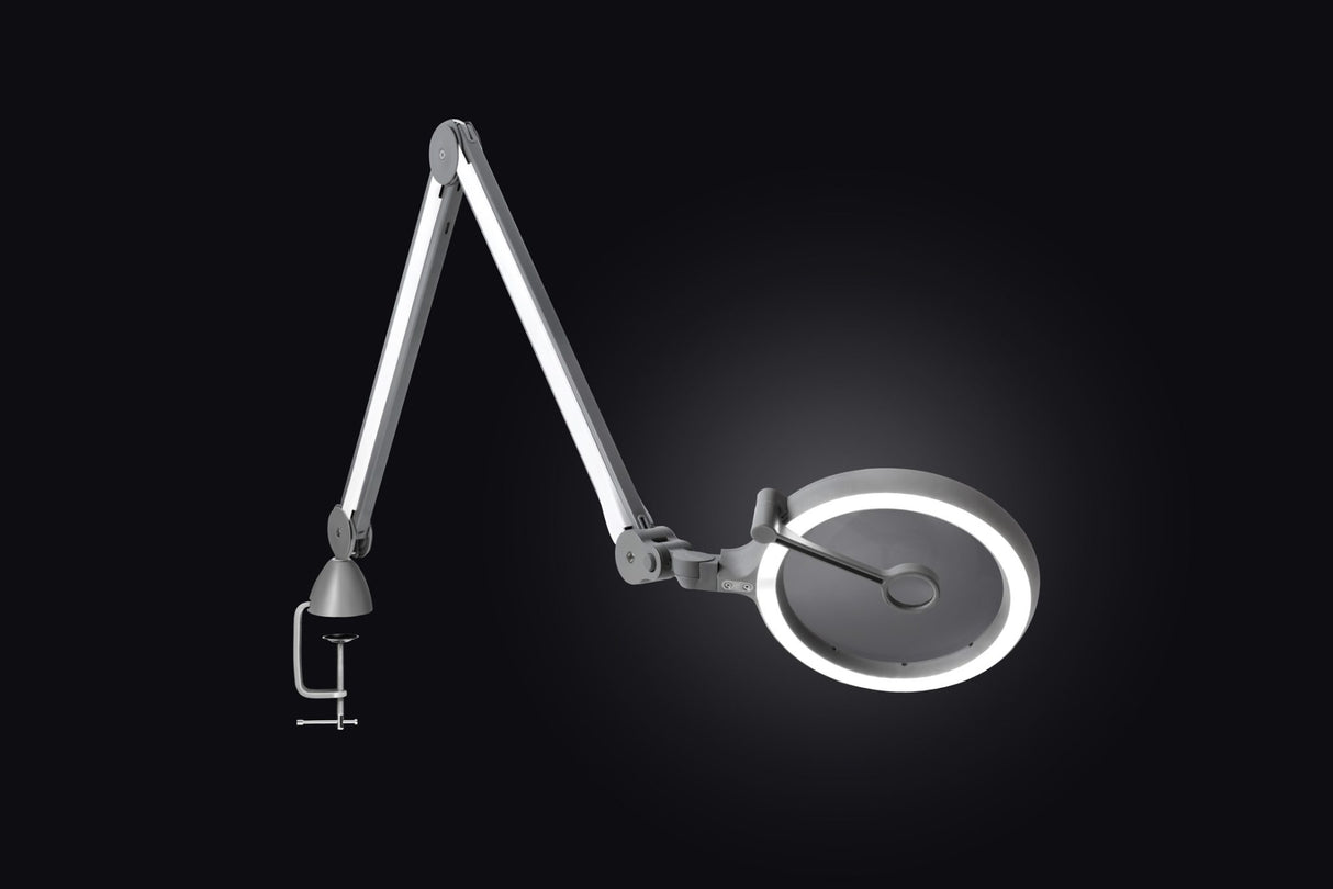 IQ MAGNIFIER