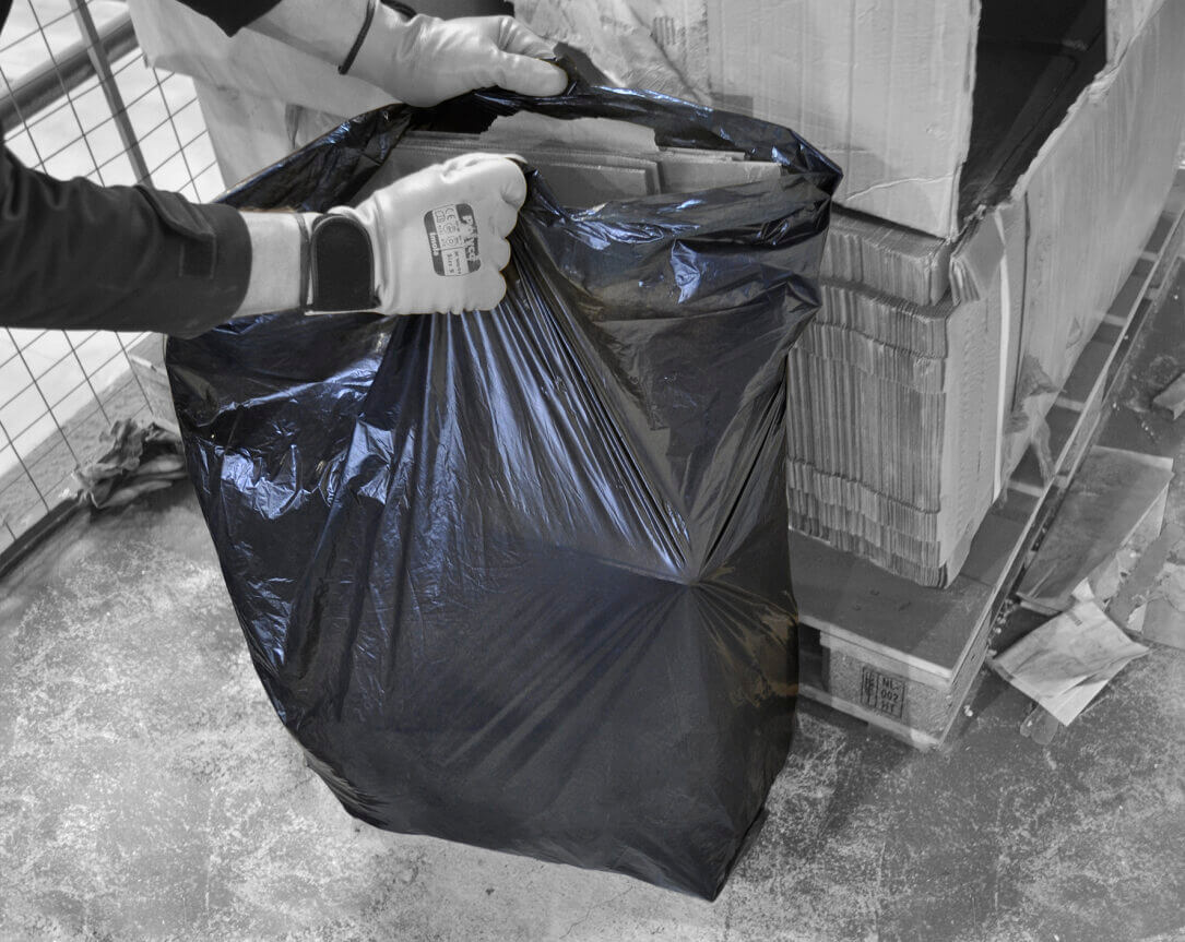 Black Medium Duty Refuse Sacks